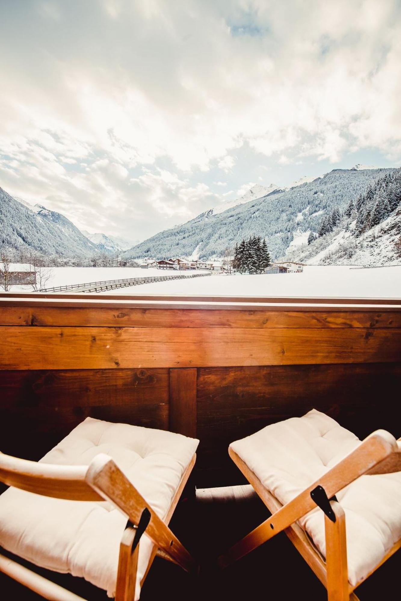 Alpenhaus Monte Hotel Neustift im Stubaital Buitenkant foto